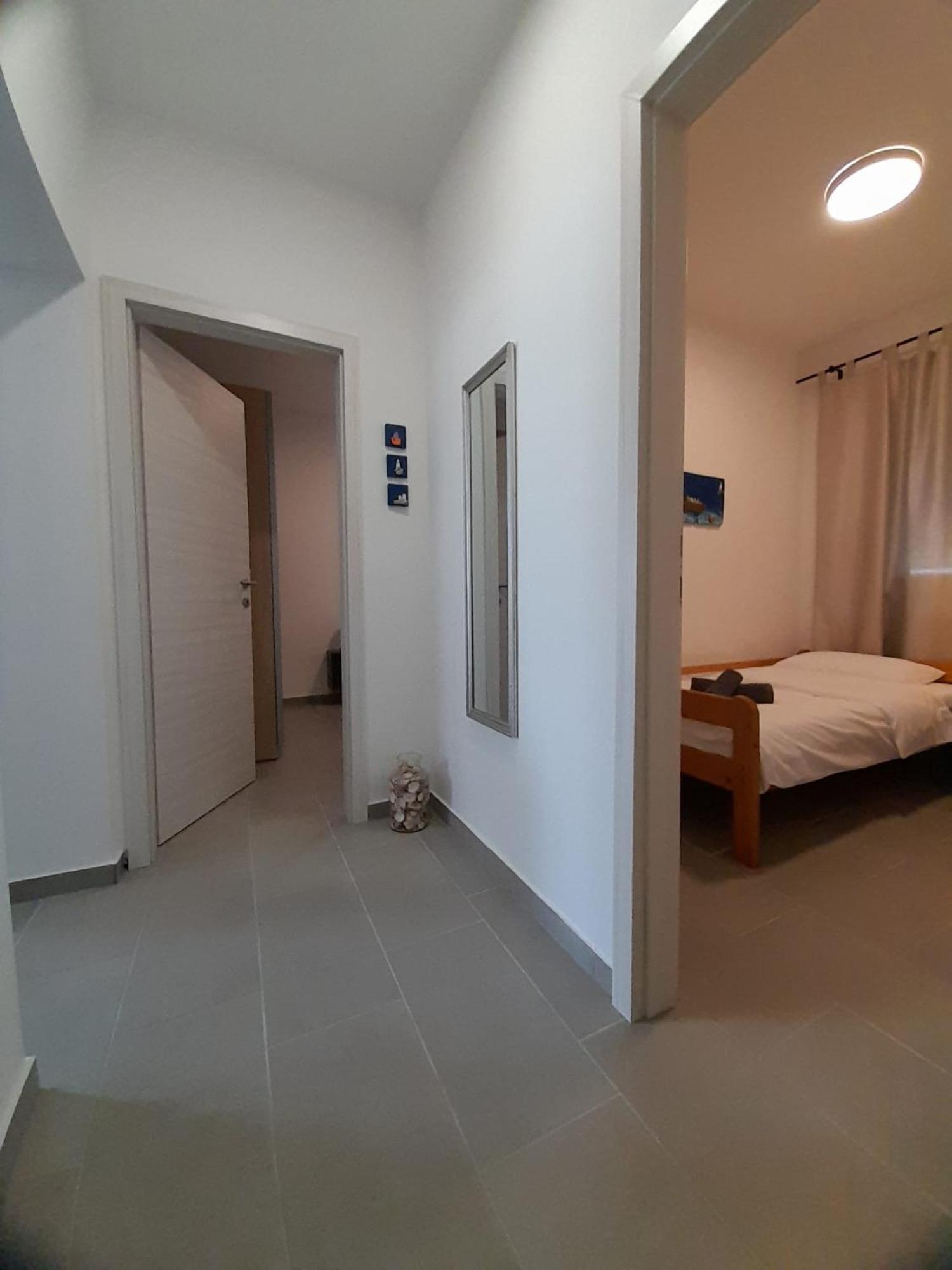 Apartman Vitamare 160 M From The Beach نوفي فينودولسكي المظهر الخارجي الصورة